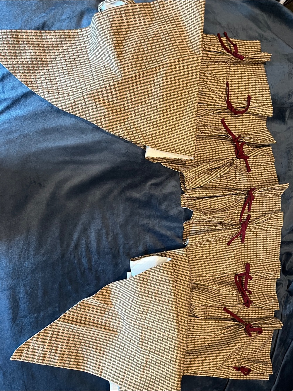 Tailored valance curtain with Burgundy Tie Accents 50x84